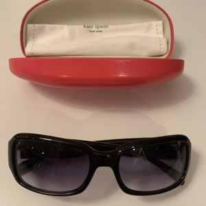 Kate Spade NWOT Black Frame Sunglasses